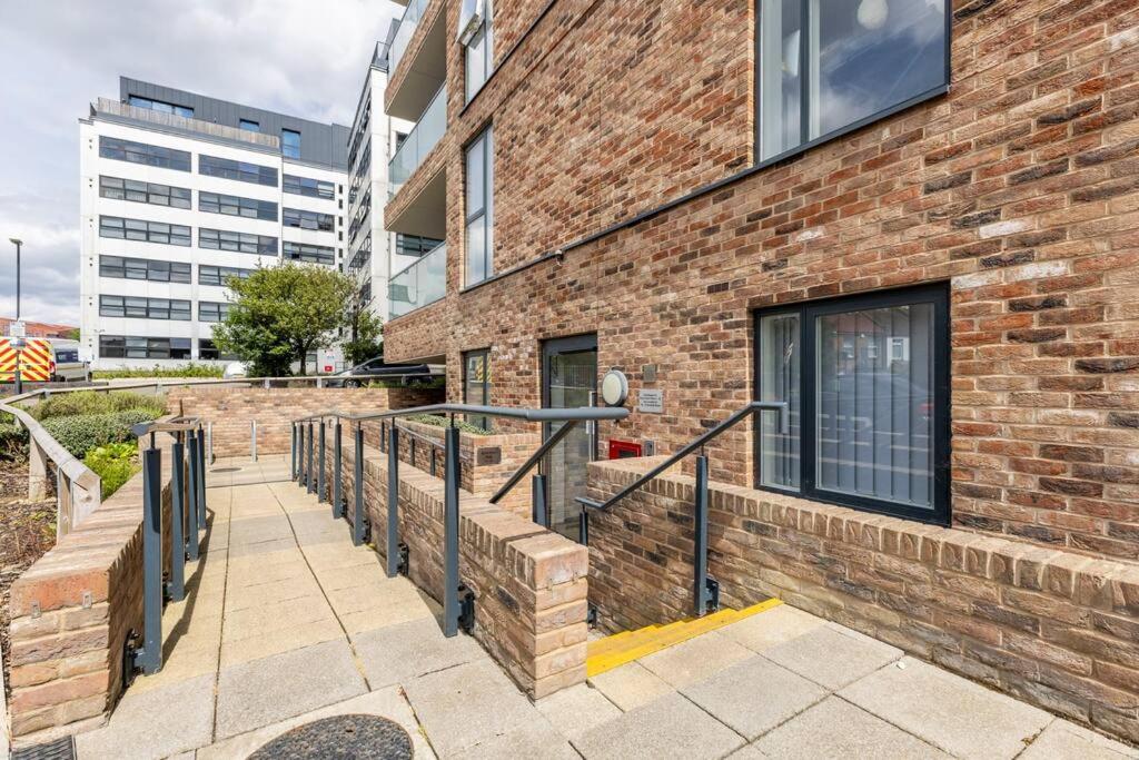 Appartamento Stylish & Comfortable Top-floor Flat In Harrow *